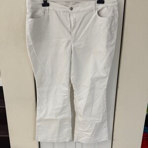 Old Navy Women's Boot Cut Jeans - Cream